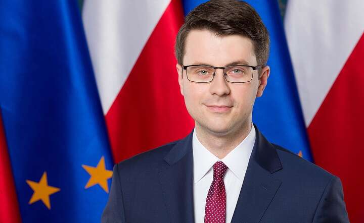 Piotr Müller. Rzecznik prasowy rządu / autor: Wikipedia.org