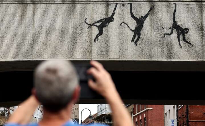 Banksy znów działa. Złodzieje też