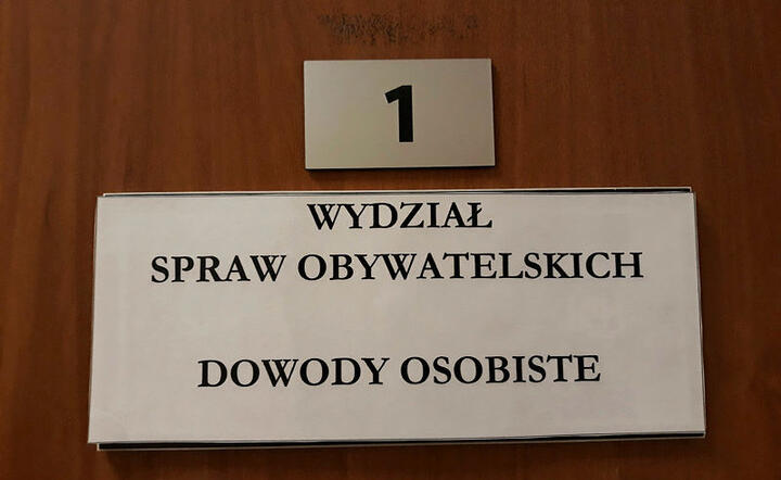 Urząd / autor: Fratria