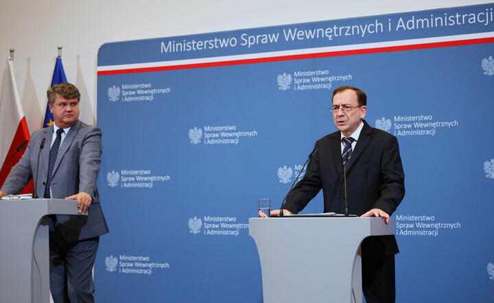 Minister poinformował o umieszczeniu na pierwszej liście sankcyjnej 50 rosyjskich oligarchów i podmiotów gospodarczych, w tym Gazpromu / autor: PAP/Leszek Szymański