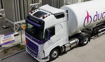 Przybywa ciężarówek na gaz. W 2021 r o 115 proc. więcej