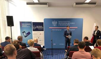 Pieniądze z interchange trzeba oddać ludziom