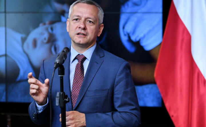 Minister Marek Zagórski / autor: PAP/Bartłomiej Zborowsk