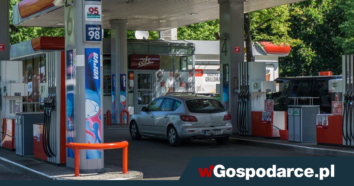 Ile zapłacimy za paliwo przed weekendem?