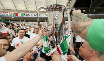 Ekstraklasa: mimo pandemii rekordowe przychody