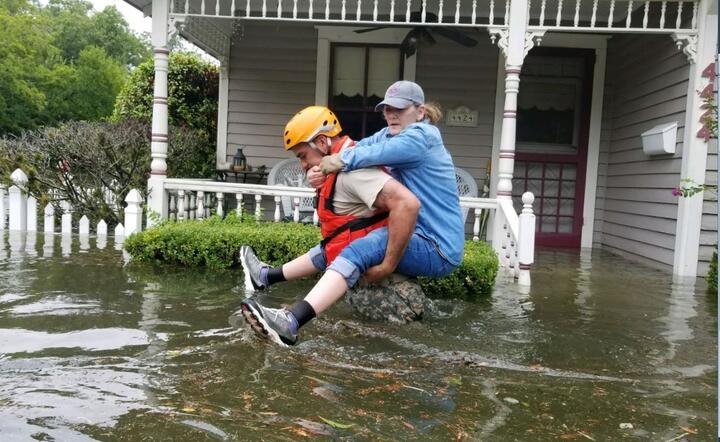 autor:  	PAP/EPA/LT. ZACHARY WEST, 100TH MPAD / HANDOUT