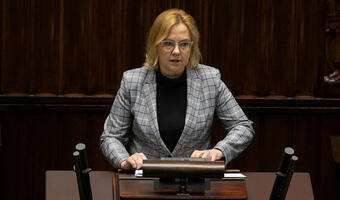 Minister klimatu: Spółki energetyczne zapłacą 200 mld zł