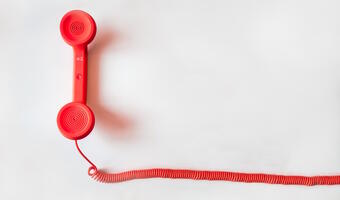 Od soboty mniej zapłacimy za połączenia telefoniczne pomiędzy krajami UE