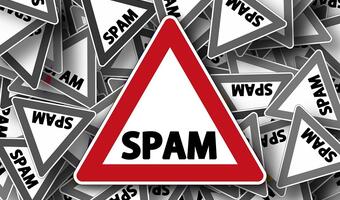 Kampania spamowa z subskrypcją w tle