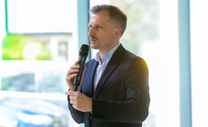 Podsekretarz stanu w Ministerstwie Klimatu i Środowiska, Główny Konserwator Przyrody Mikołaj Dorożała  / autor: PAP/Rafał Guz