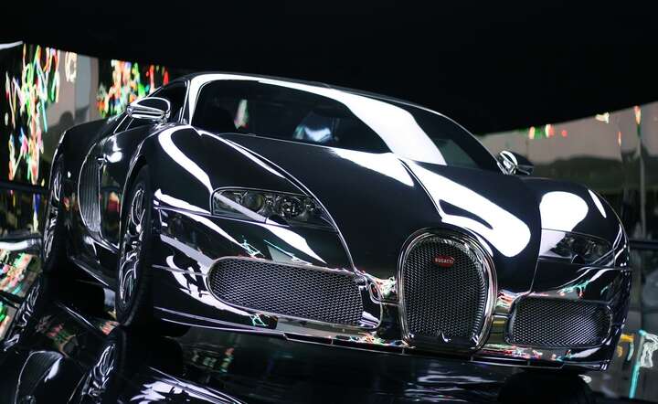 Sportowy model Bugatti Veyron / autor: Pixabay