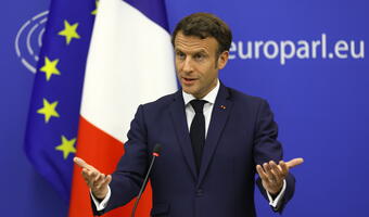 Prezydent Francji w Europarlamencie: jesteśmy za Ukrainą