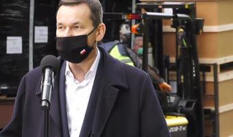 Premier: W magazynach jest jeszcze ponad 2 tys. respiratorów
