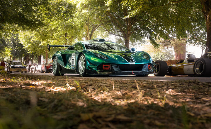 Arrinera: Polskie Ferrari zamrożone