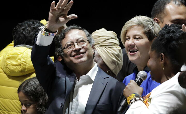 Gustavo Petro - od buntownika do prezydenta
