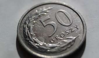 Kursy walut: EUR, CHF, USD. W piątek 28 czerwca