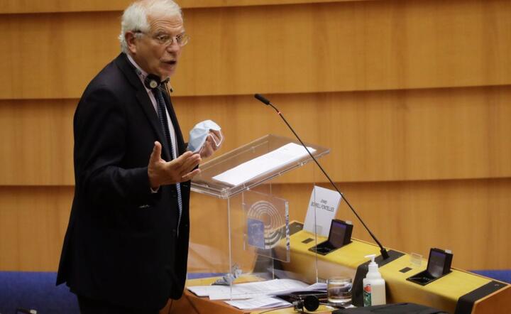 szef unijnej dyplomacji Josep Borrell / autor: PAP/EPA/OLIVIER HOSLET
