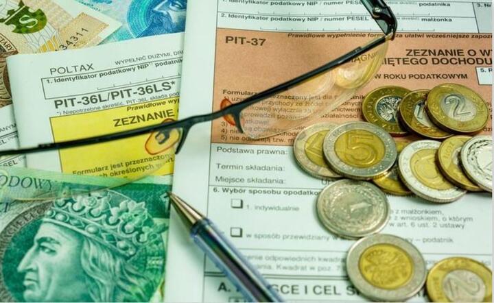 1 czerwca to ostateczny termin złożenia deklaracji podatkowej  / autor: Fratria