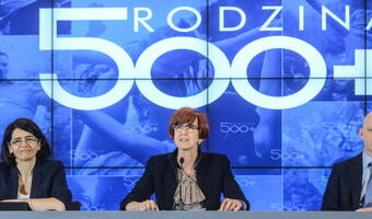 Lawina wniosków do „500 plus”; minister finansów spokojny o środki na wypłaty