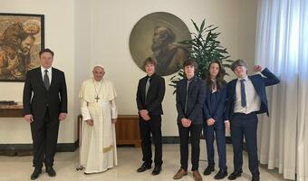Elon Musk u papieża Franciszka