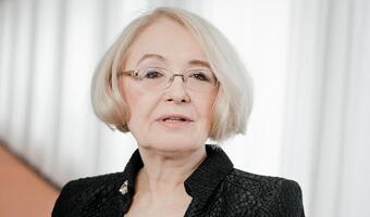 O inflacji z odległej i bliskiej perspektywy czasowej