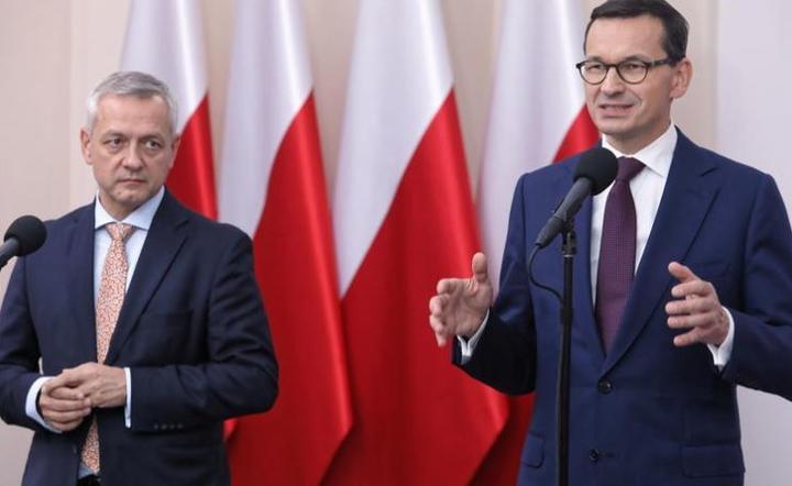 premier Mateusz Morawiecki i pełnomocnik rządu ds. cyberbezpieczeństwa Marek Zagórski / autor: PAP