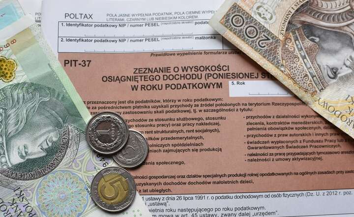Fiskus nigdy nie powiadamiają w e-mailach o weryfikacji deklaracji PIT i stwierdzeniu nadpłaty do zwrotu / autor: Fratria / MAT