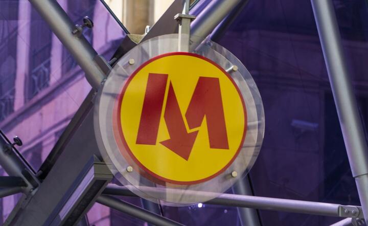 Metro / autor: Fratria