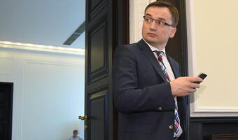 Sędziowie nie chcą, by ich oświadczenia majątkowe były jawne. Ziobro: niezrozumiały opór