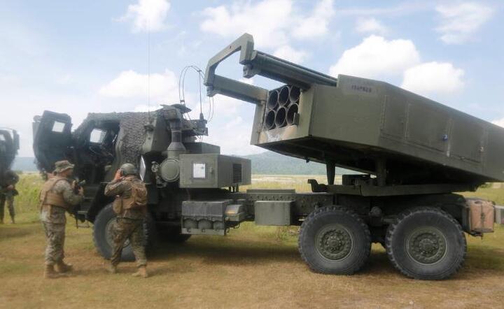 Wyrzutnie HIMARS dla Ukrainy  / autor: PAP/EPA/FRANCIS R. MALASIG 