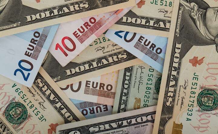Kursem euro do dolara wciąż rządzą reguły analizy technicznej / autor: Pixabay