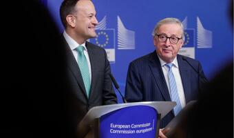 Juncker udaje neutralnego