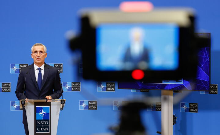 sekretarz generalny NATO Jens Stoltenberg / autor: PAP/EPA/STEPHANIE LECOCQ