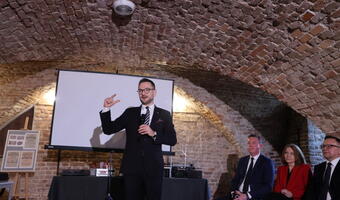 PiS: sprawiedliwa Polska to zrównoważony rozwój kraju
