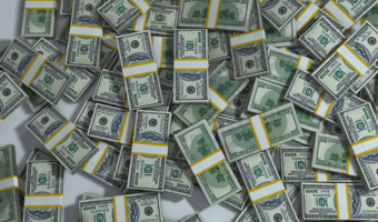 Złoty nieco słabszy, obroty wciąż świąteczne