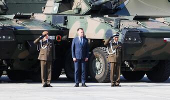 Szef MON: Każdy skrawek polskiej ziemi jest broniony