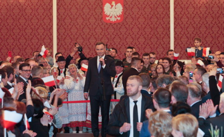 Prezydent Andrzeja Duda podczas spotkania z mieszkańcami Żagania w Pałacu Książęcym, fot. PAP/Lech Muszyński