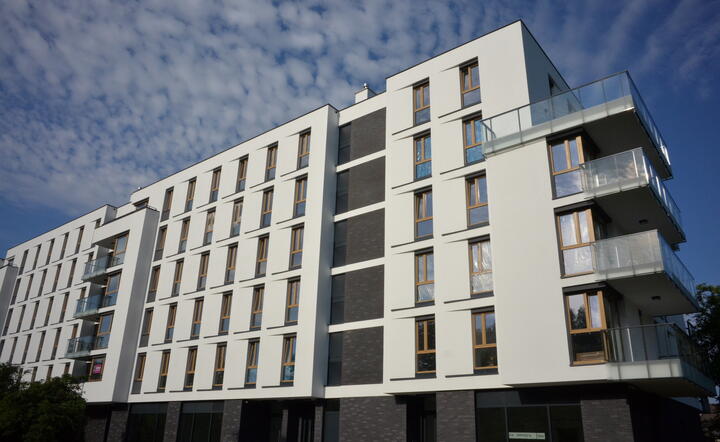 Apartamentowiec na warszawskiej Ochocie, ul. Włodarzewska / autor: fot. Fratria / KK