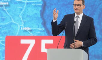 Premier: każdy kilometr drogi to dodatkowe możliwości dla regionu