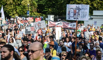 Demonstracja w Warszawie: frankowicze chcą rozpoczęcia prac nad projektem ustawy frankowej autorstwa Kukiz'15