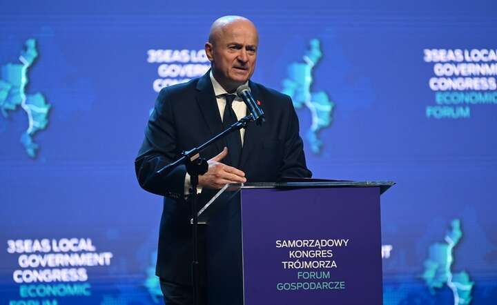 Marszałek Województwa Lubelskiego Jarosław Stawiarski przemawia na otwarciu VI Samorządowego Kongresu Trójmorza / autor: materiały prasowe 