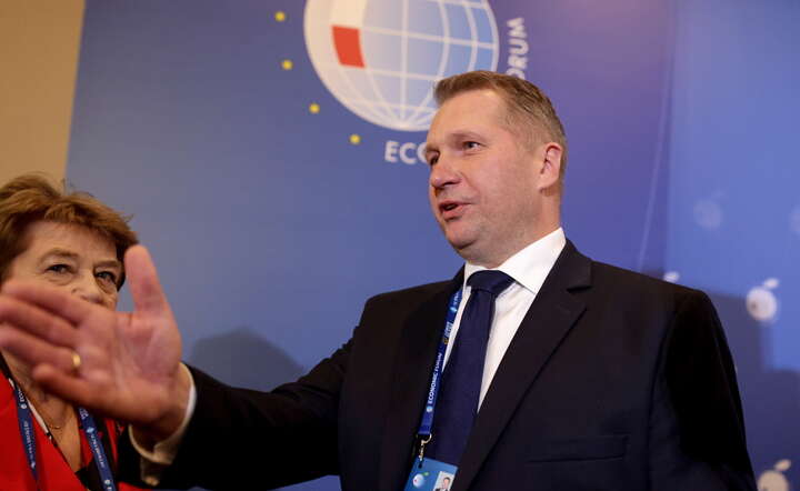 Prof. Przemysław Czarnek w dyskusji "Reforma administracji unijnej - jak usprawnić współpracę" na XXXV Forum Ekonomicznym / autor: PAP/Jarek Praszkiewicz