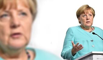 Niemcy też przyznają: order dla Merkel to gruba pomyłka