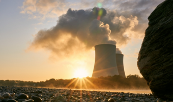 Białoruś: manewry wojskowe w elektrowni atomowej w Ostrowcu