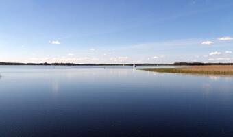 Turyści masowo przyjeżdżają na Mazury. Burmistrz wzywa wojsko