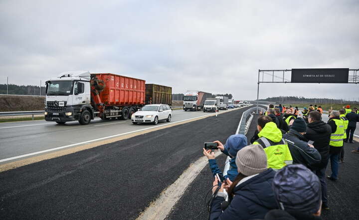 Oddanie do ruchu autostrady A2 Groszki – Siedlce Zachód w miejscowości Groszki / autor: PAP/Przemysław Piątkowski