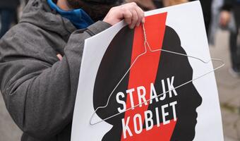 mBank: "To stanowisko wszystkich nas". Firmy wspierają protesty