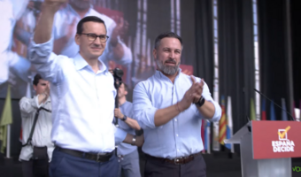 Premier obecny na konserwatywnym wiecu w Madrycie "Viva22"
