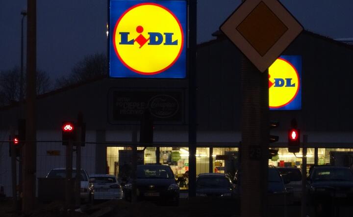 Sklepy niemieckij sieci Lidl oferowały 21 różnych produktów zawierających konopie, m.in. ciasteczka, herbatniki i napoje energetyzujące / autor: Fratria / MK
