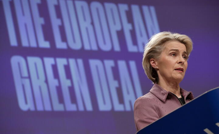 przewodnicząca KE Ursula von der Leyen / autor: PAP/EPA/OLIVIER HOSLET
